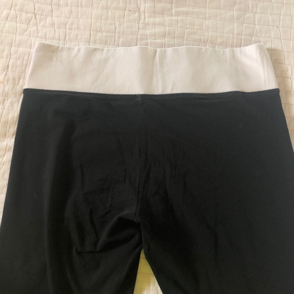 Black VS Pink Legging w/ White Waistband - L